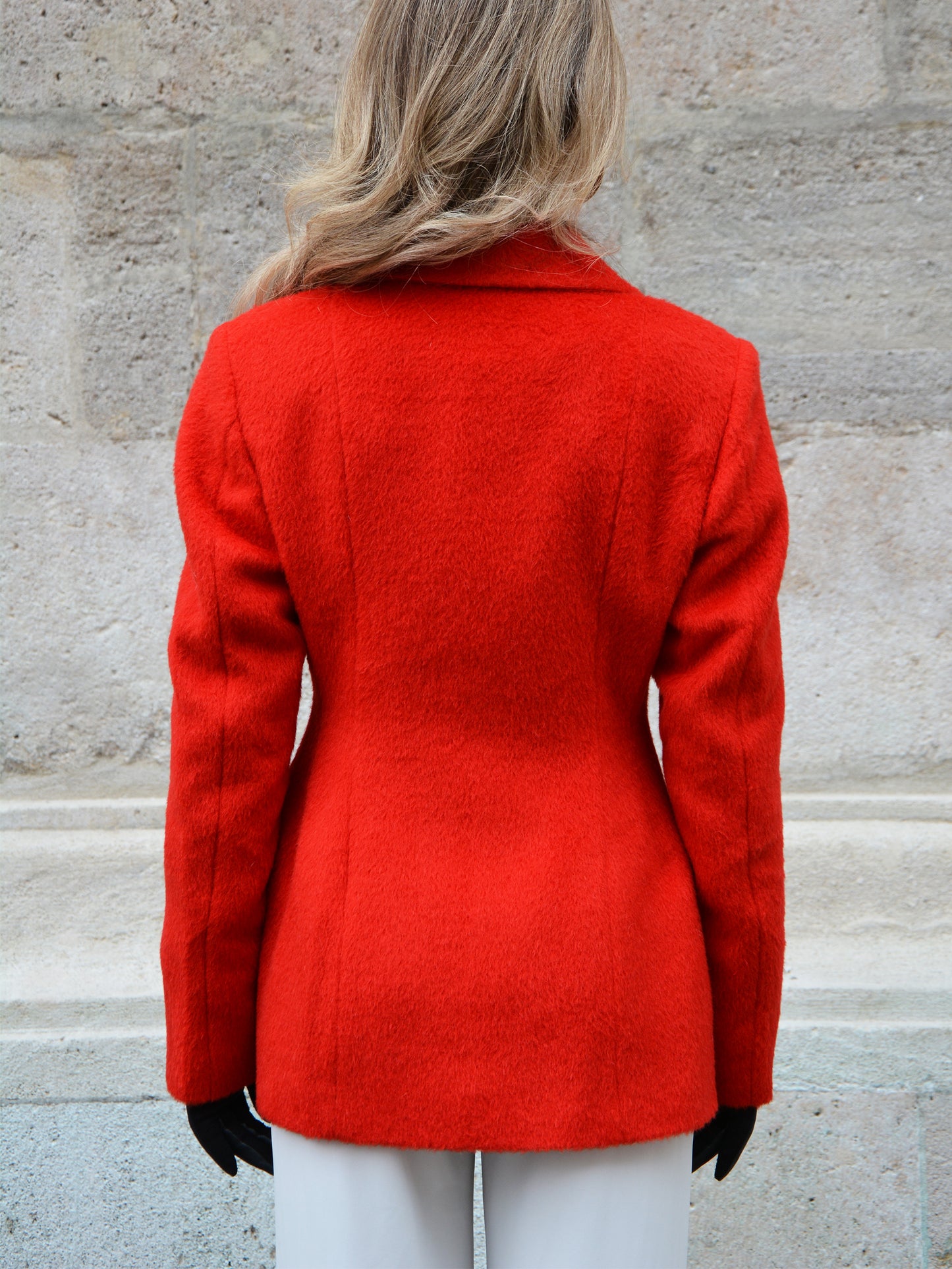 Maßgeschneiderter roter Mohair-Blazer