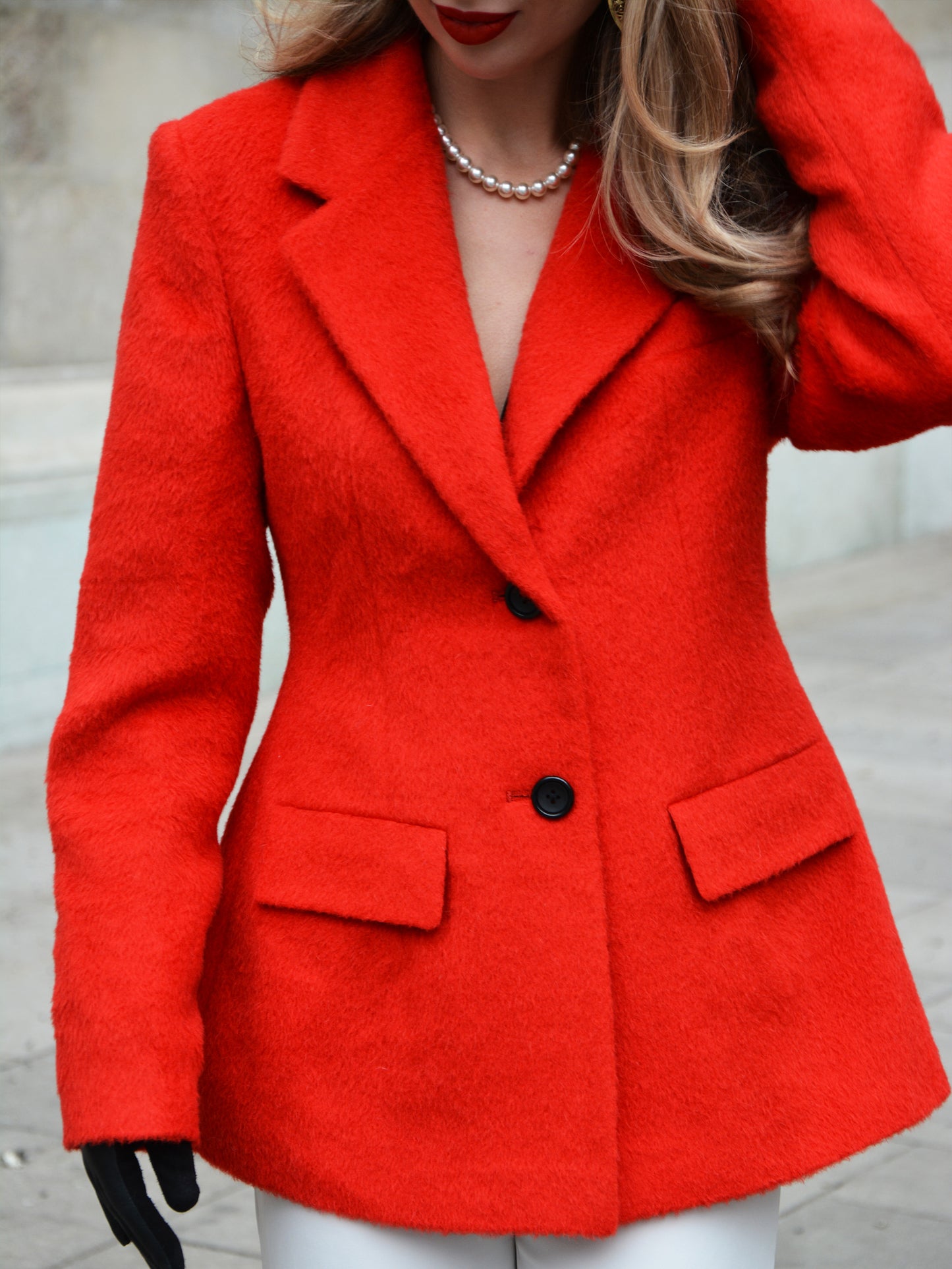 Maßgeschneiderter roter Mohair-Blazer